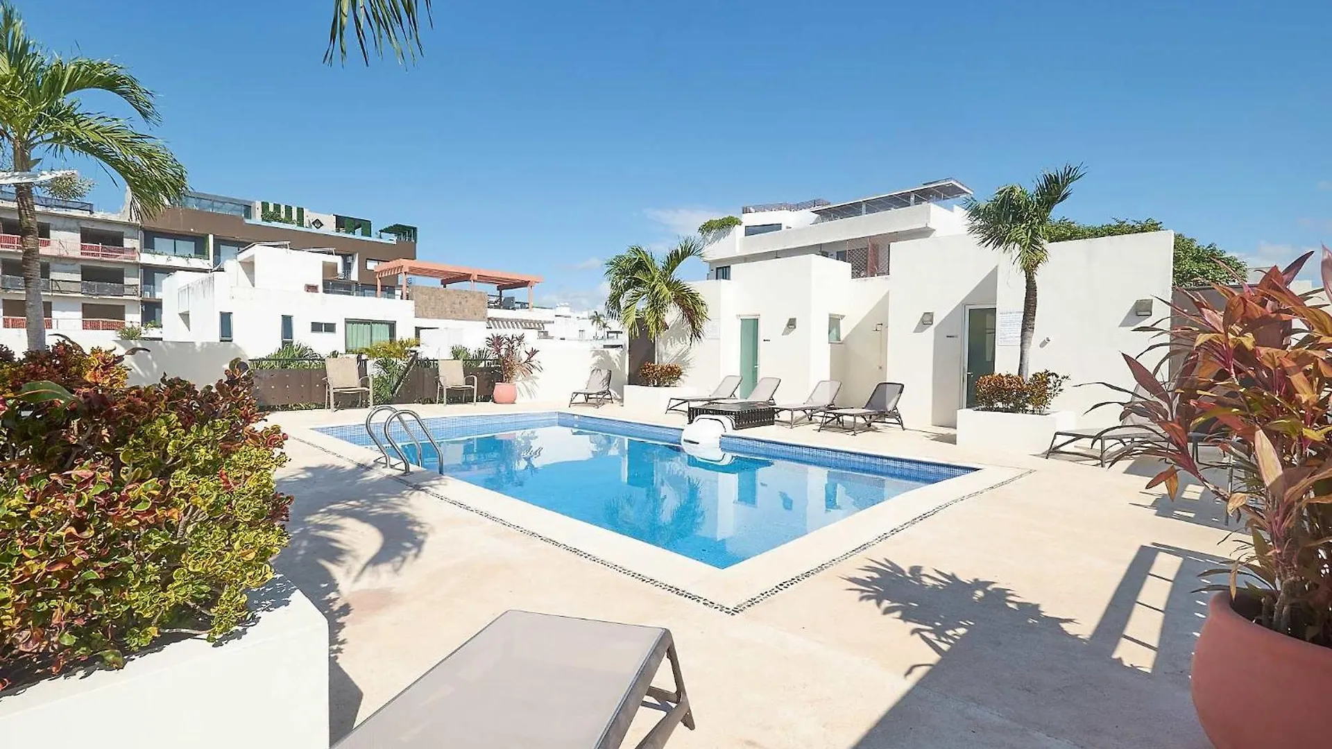Quiet Retreat Bbq Grill Pool Near 5Th Ave Villa Playa del Carmen Holiday home